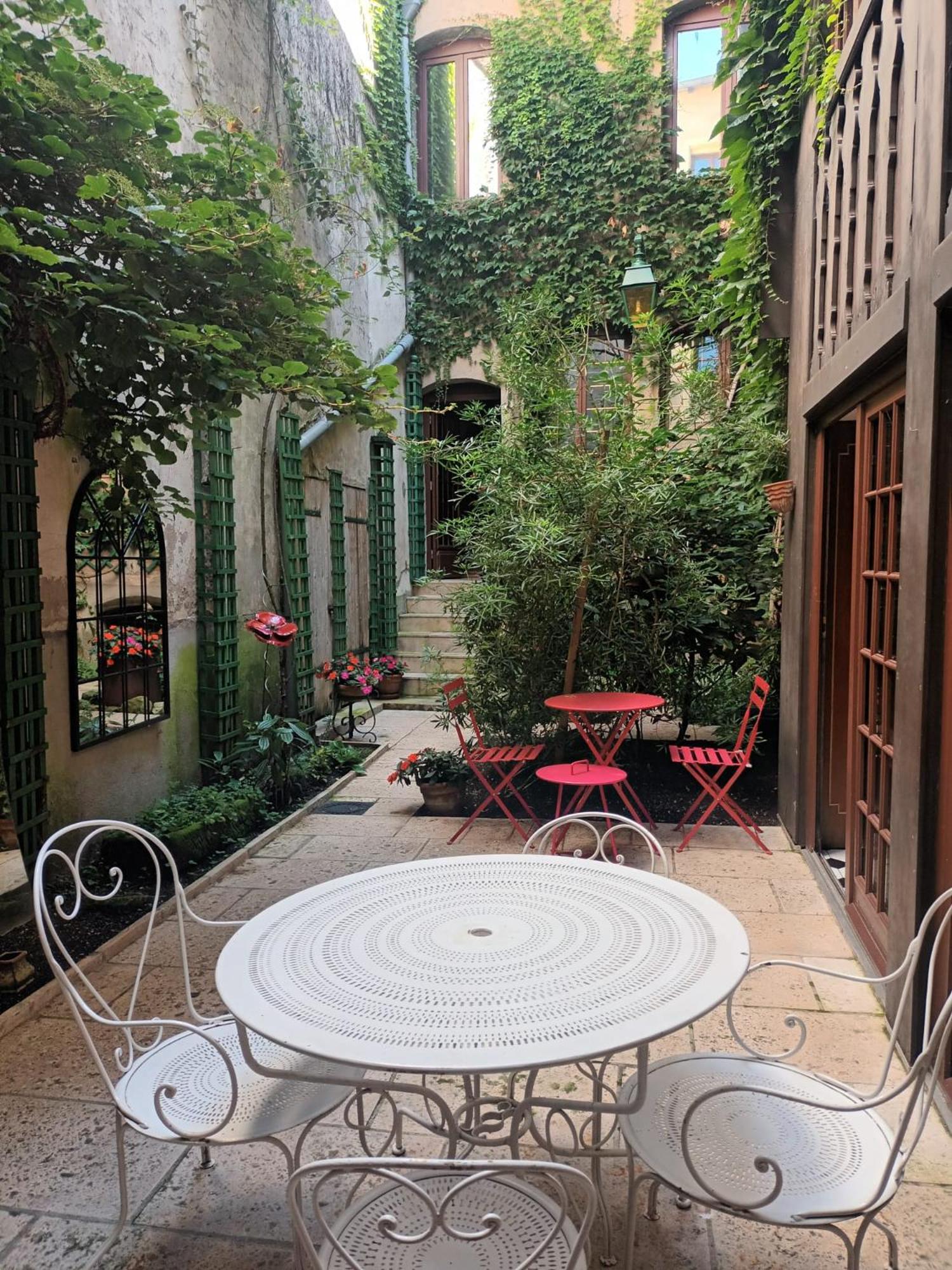 Chambres D'Hotes Le Patio D'Alain Et Veronique Lunéville Exterior foto